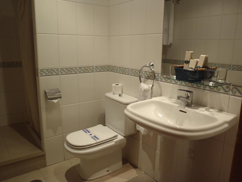 Hotel Hospederia El Convento Miranda de Ebro Kültér fotó