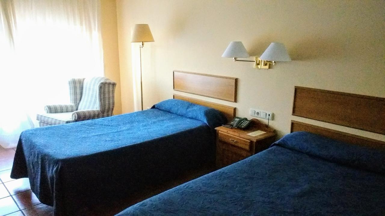Hotel Hospederia El Convento Miranda de Ebro Kültér fotó