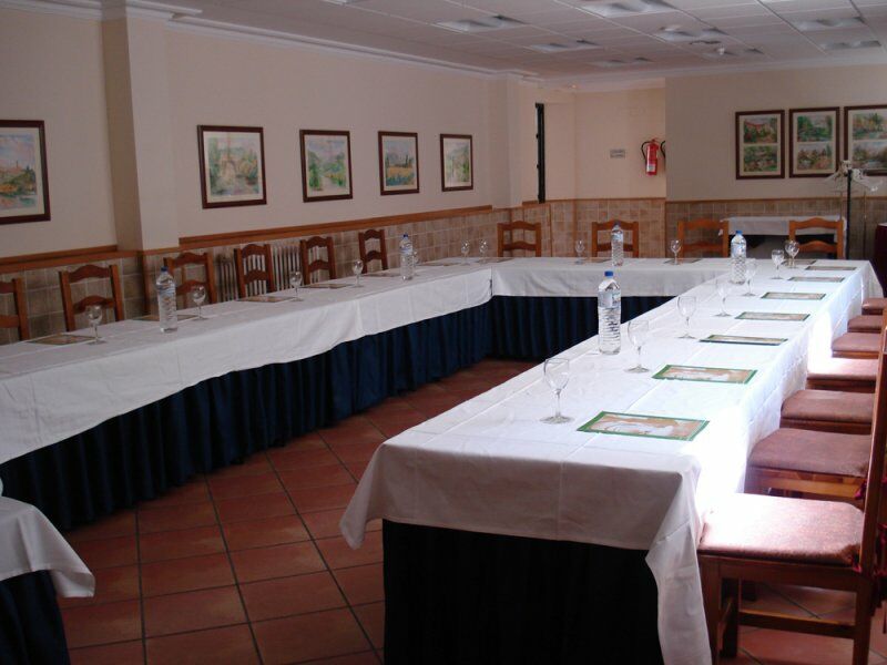 Hotel Hospederia El Convento Miranda de Ebro Kültér fotó